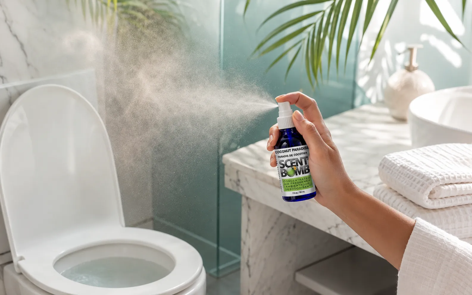 Scent Bomb spray used in bathroom — concentrated toilet air freshener for Canada